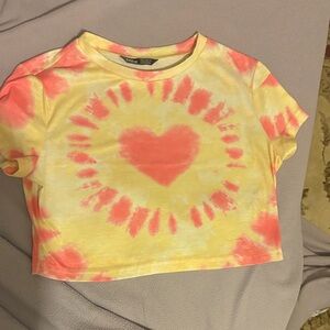 SHEIN Kids Yellow and Orange Heart Tee